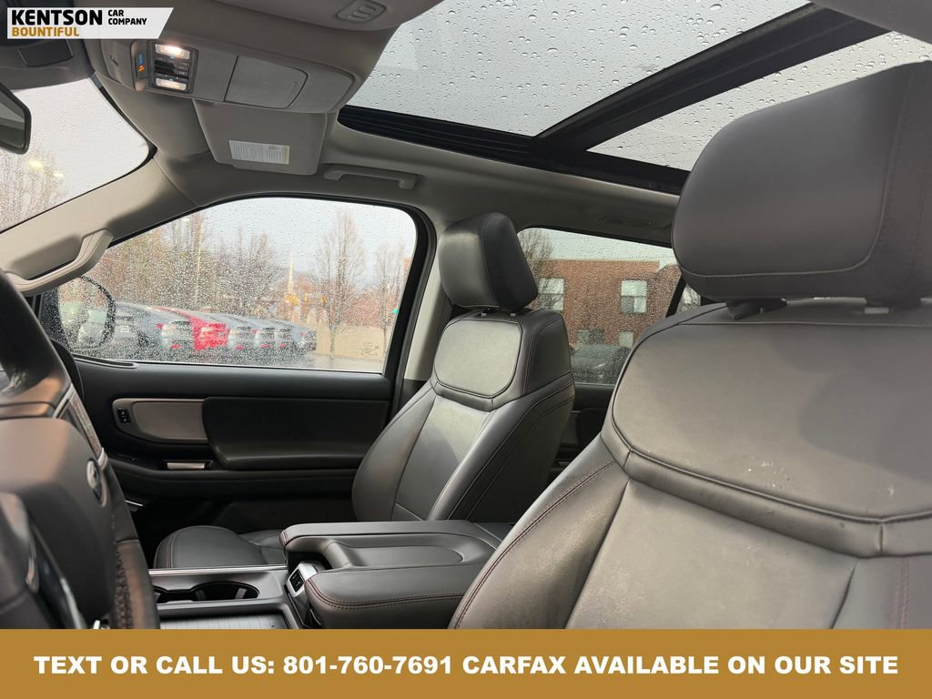 Used 2025 Ford Expedition Max Active image 30