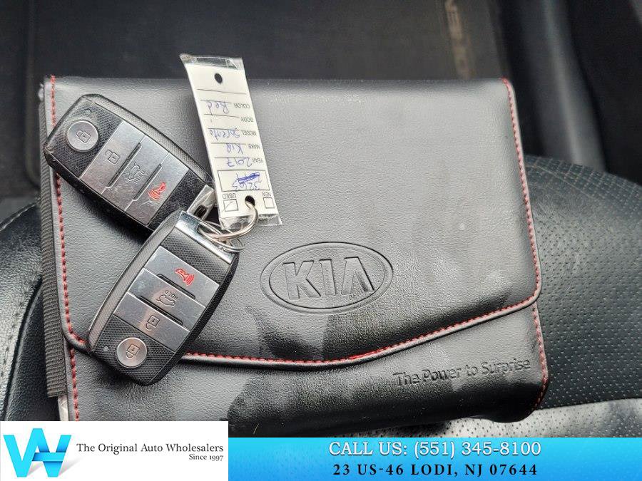 Used 2017 Kia Sorento EX AWD/4WD image 25