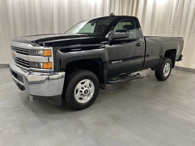 Used 2018 Chevrolet Silverado 2500 LT image 2