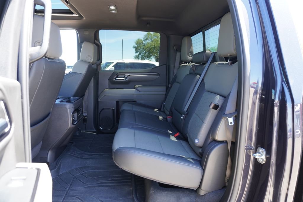 Used 2024 Chevrolet Silverado 1500 ZR2 AWD/4WD image 17