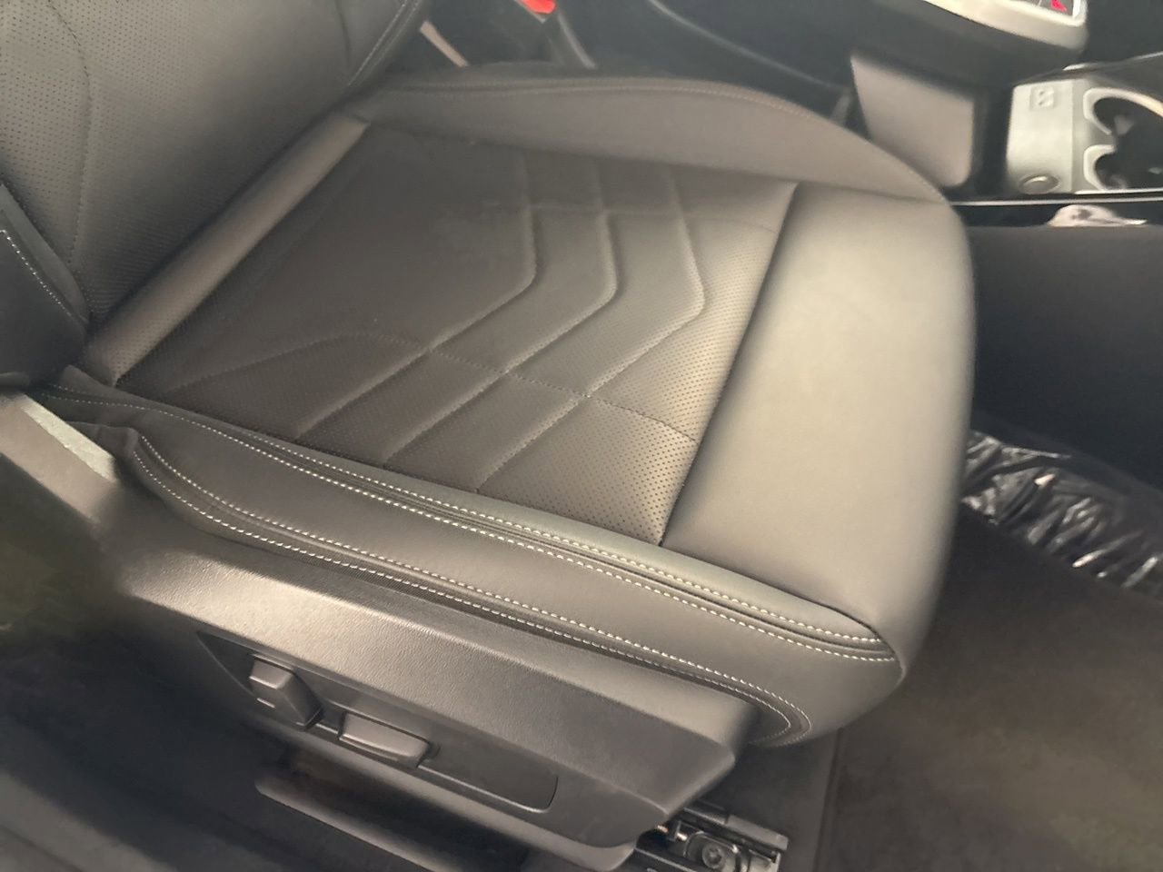 Used 2025 BMW X1 xDrive28i image 25