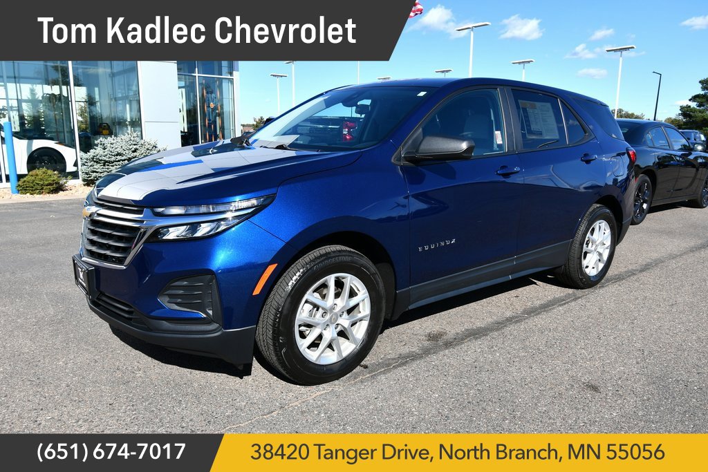 Used 2022 Chevrolet Equinox LS w/ LS Convenience Package