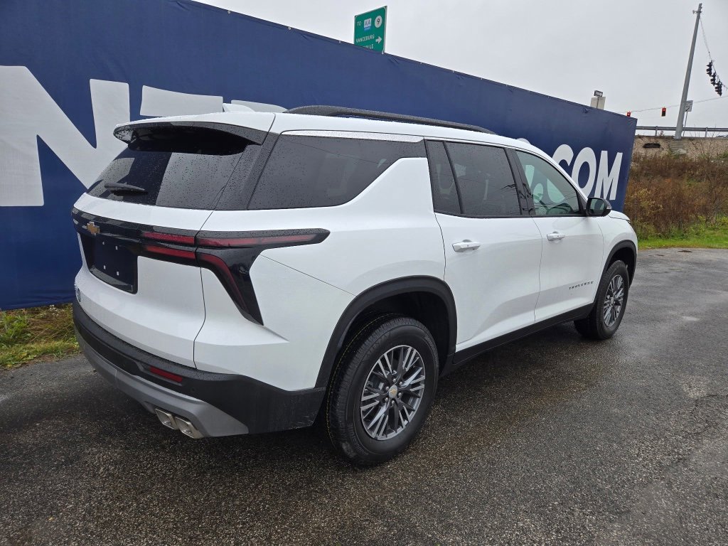 New 2026 Chevrolet Traverse LT w/ LPO, Floor Liner Package image 7