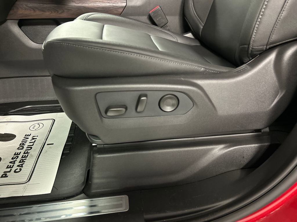 New 2026 GMC Sierra 2500 SLT w/ SLT Premium Package image 11