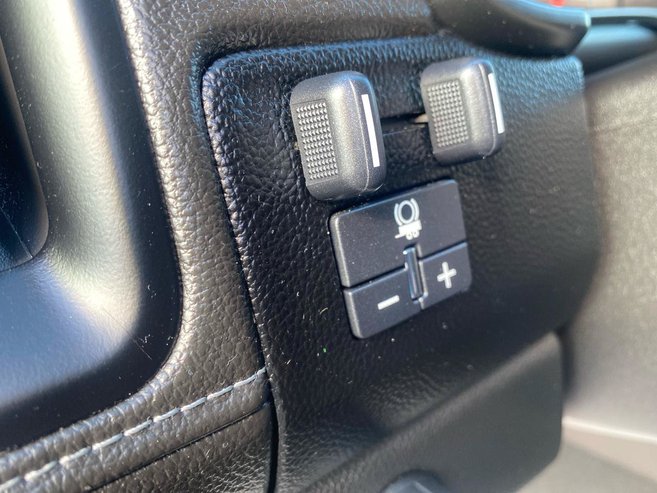 Used 2021 GMC Canyon Elevation w/ Trailering Package AWD/4WD image 17