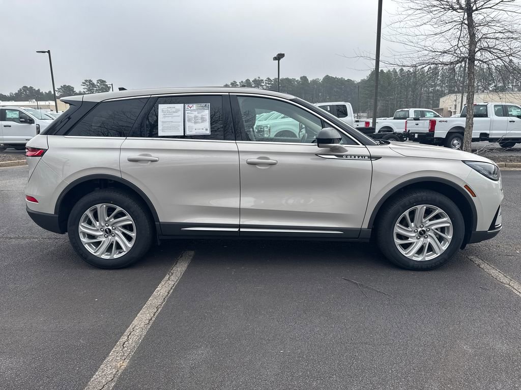 Certified 2023 Lincoln Corsair FWD image 4