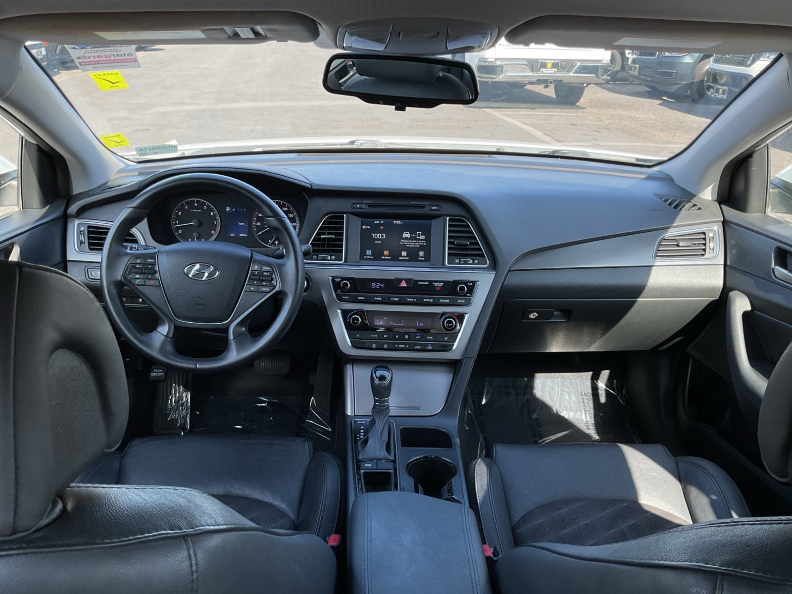 Used 2016 Hyundai Sonata Sport w/ Option Group 02 FWD image 17