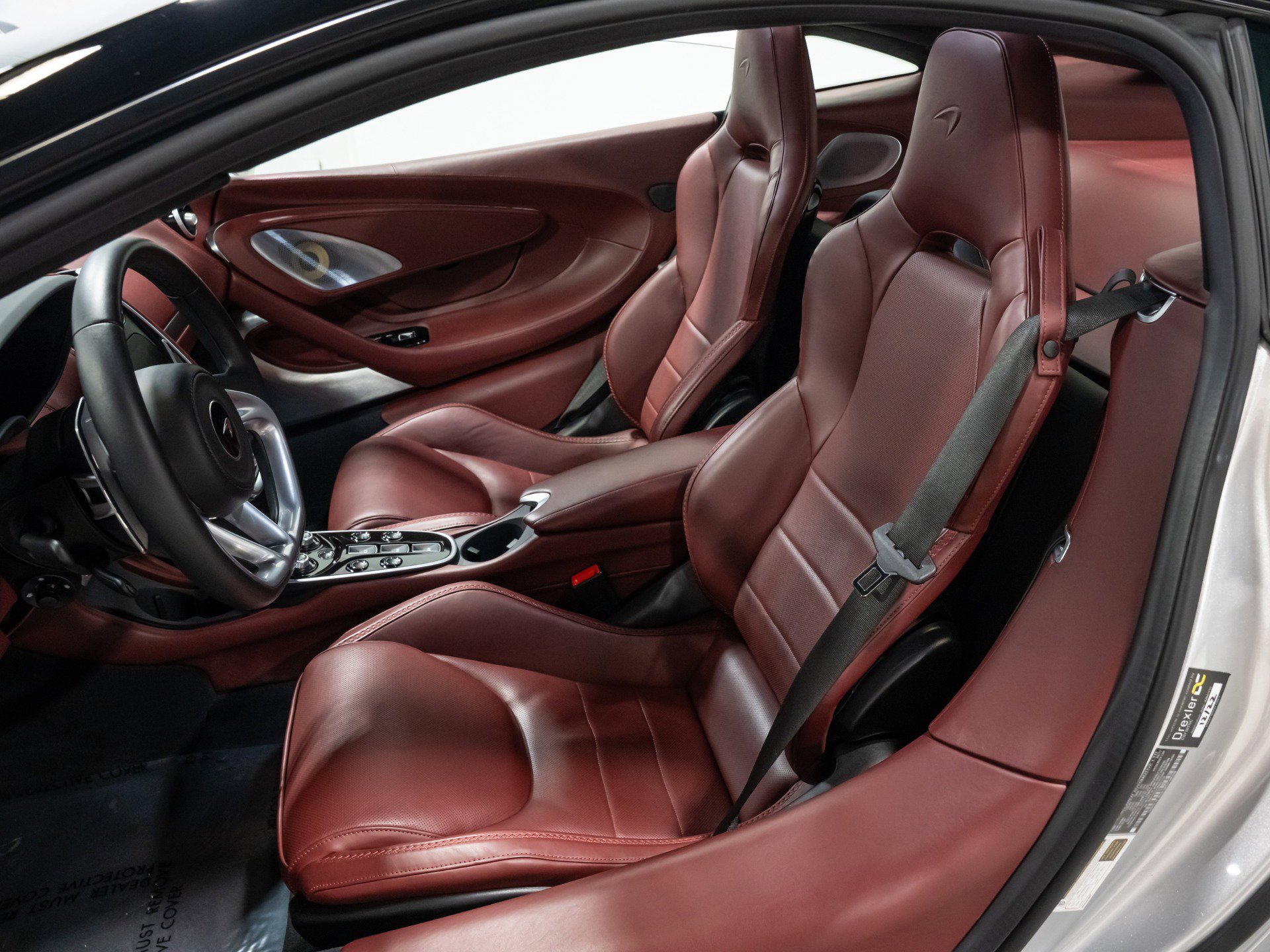 Used 2023 McLaren GT image 33