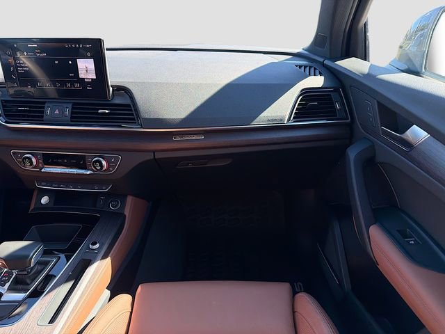 Used 2021 Audi Q5 Prestige image 18