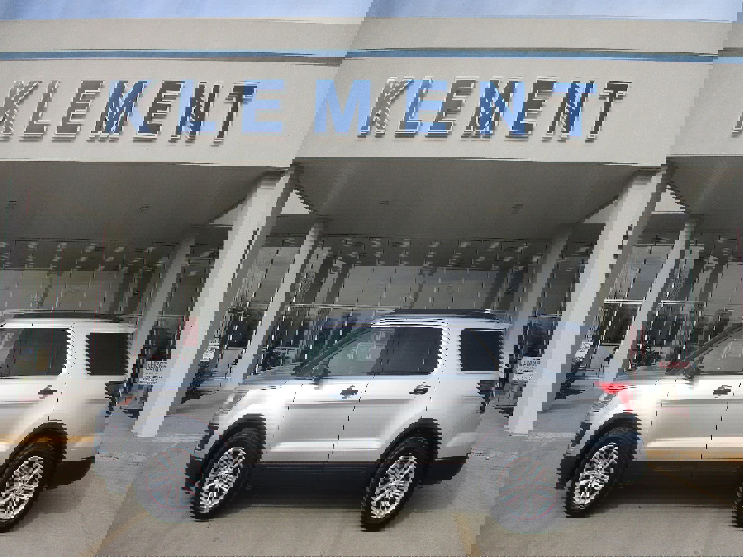 Used 2016 Ford Explorer FWD