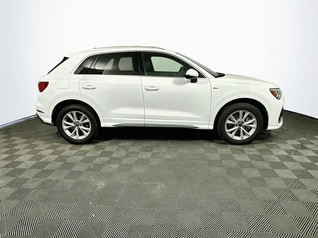 Used 2025 Audi Q3 2.0T Premium AWD/4WD image 9