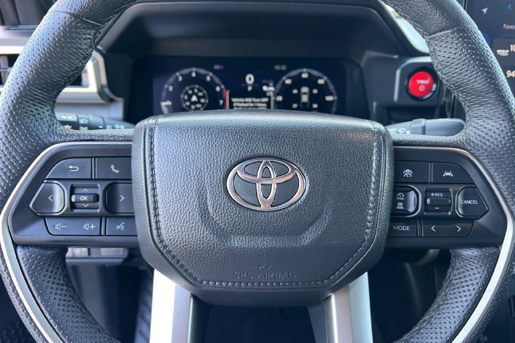 Certified 2026 Toyota Tacoma TRD Off-Road w/ TRD Off Road Premium Package AWD/4WD image 27