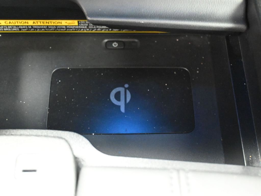 Certified 2020 Toyota Avalon Touring w/ Advanced Safety Package FWD image 24