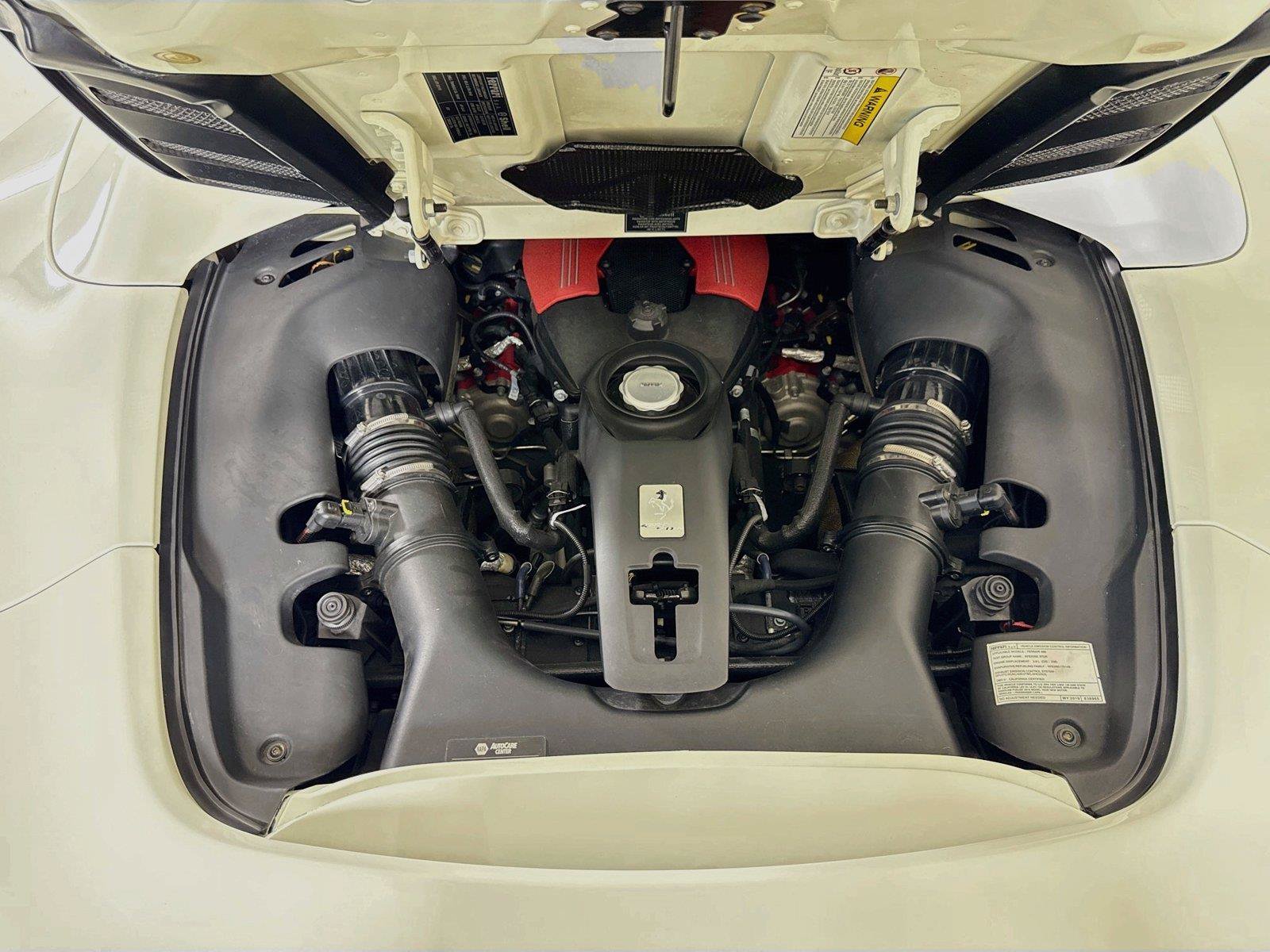 Used 2019 Ferrari 488 Spider RWD image 27