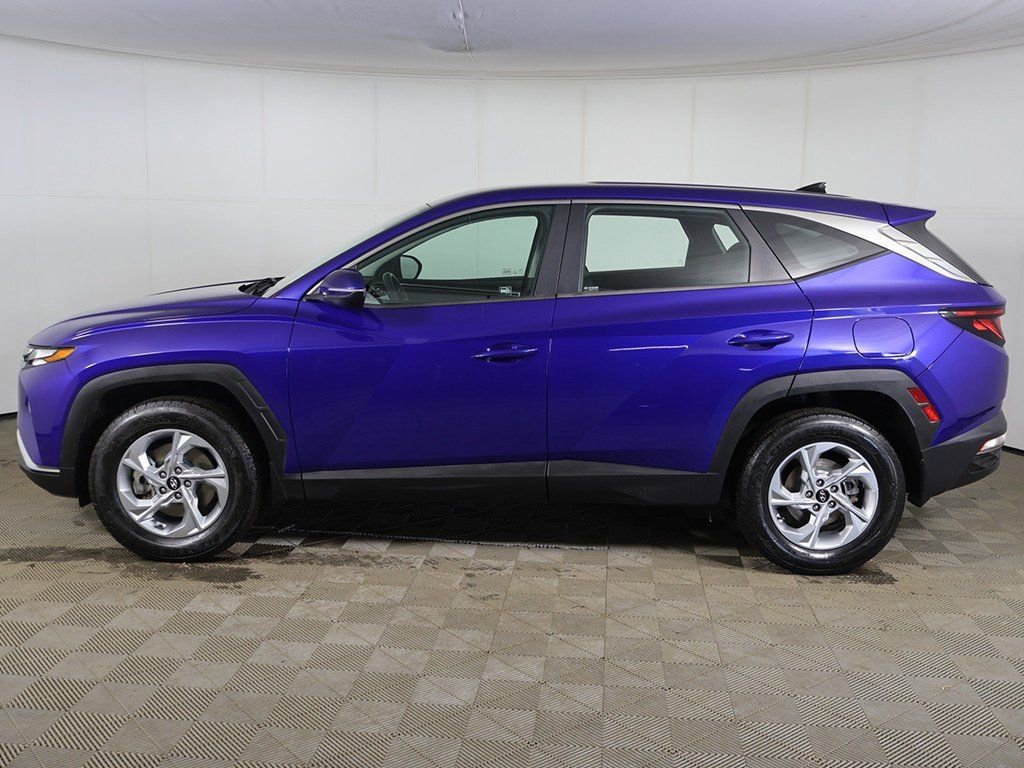 Used 2022 Hyundai Tucson SE image 12