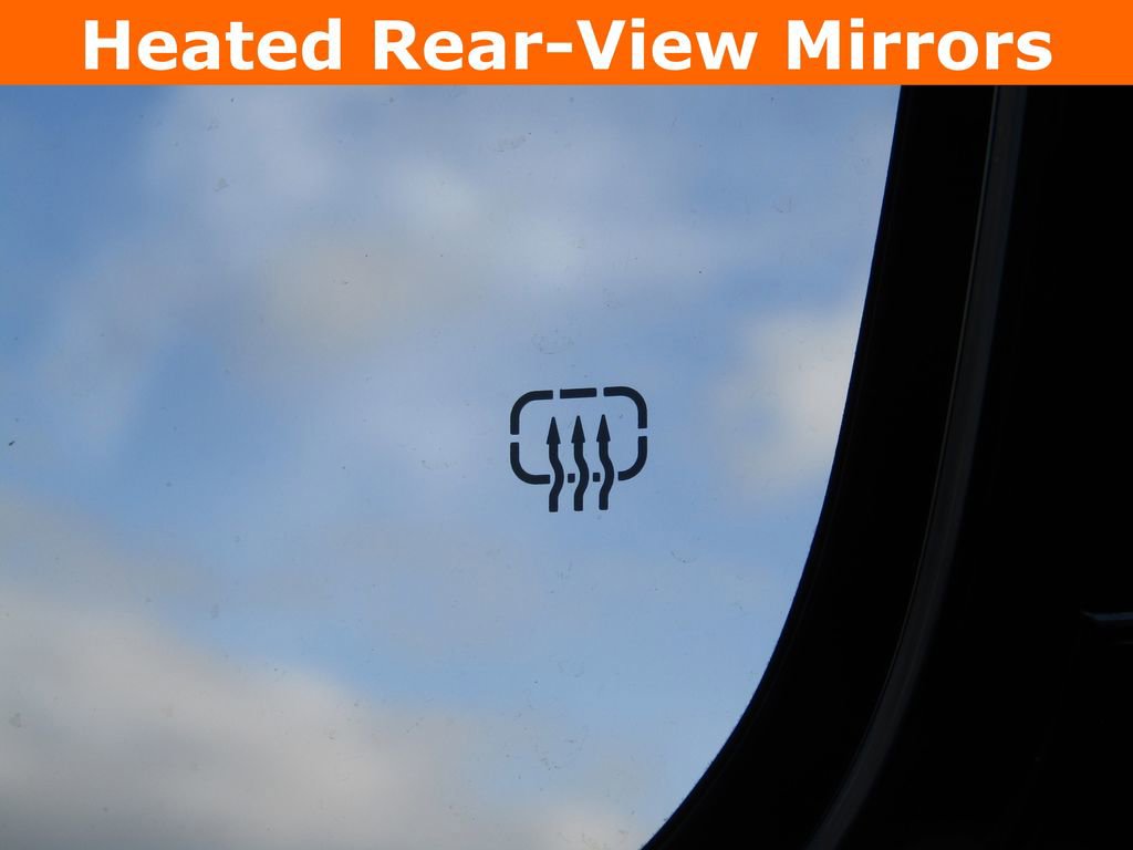 Used 2024 Jeep Grand Cherokee L Laredo image 8