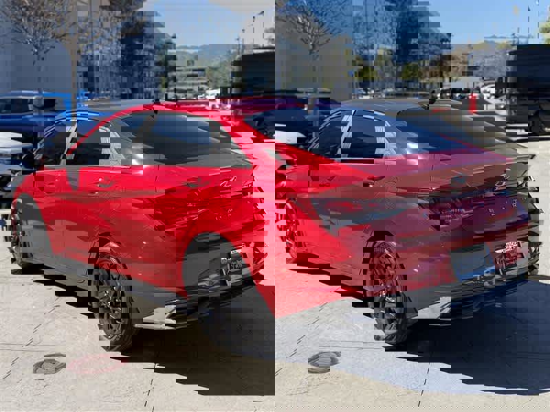 Used 2023 Hyundai Elantra SEL image 4