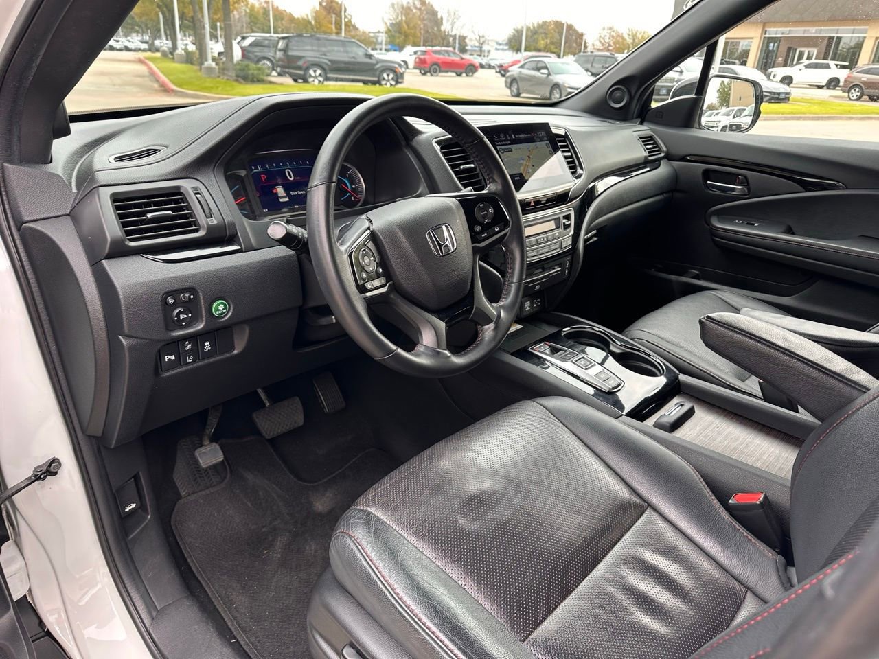 Used 2022 Honda Pilot Black Edition image 24