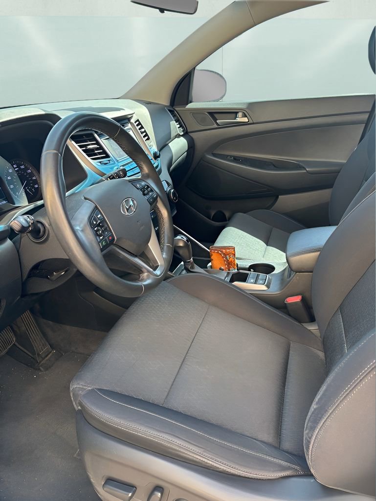 Used 2016 Hyundai Tucson Sport FWD image 11