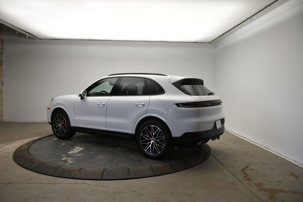 New 2026 Porsche Cayenne S AWD/4WD image 3