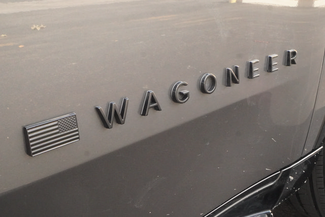 Used 2025 Jeep Wagoneer Series II w/ Convenience Group I RWD image 12