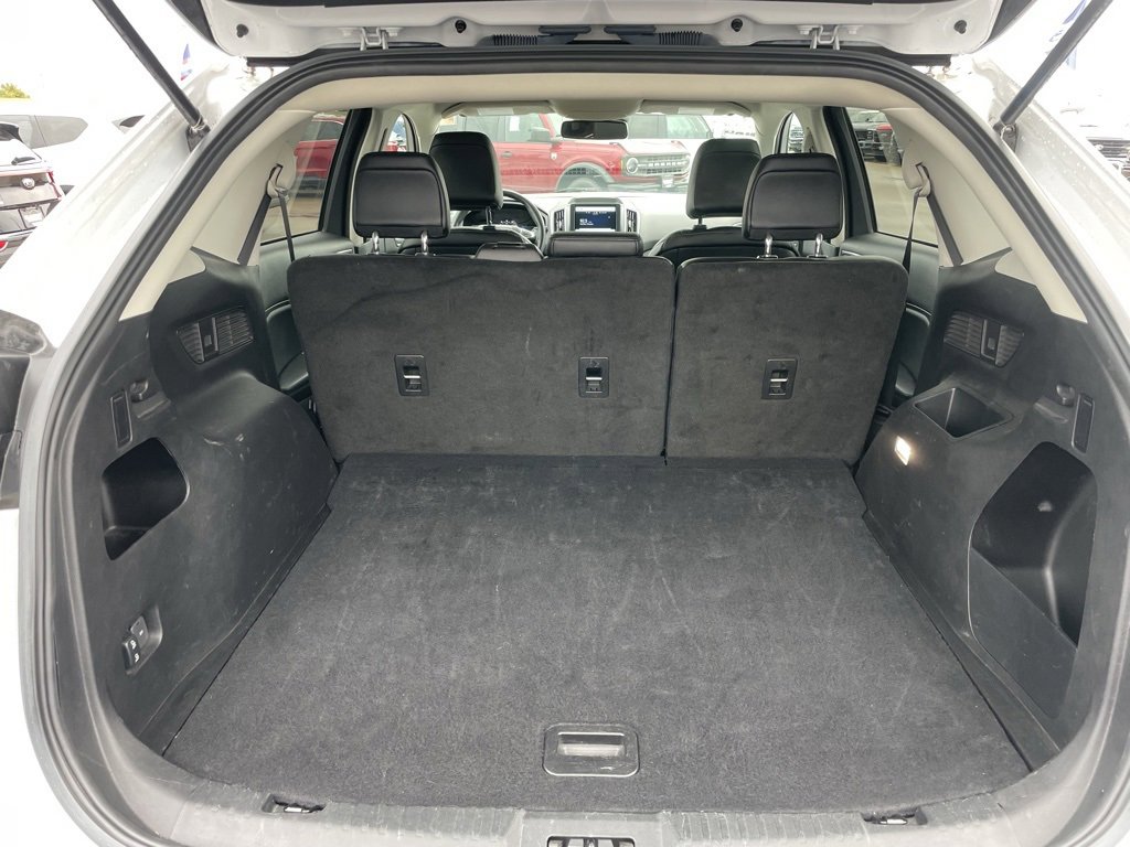 Used 2023 Ford Edge SEL image 31