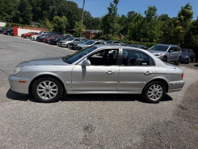 Used 2005 Hyundai Sonata GLS FWD image 2