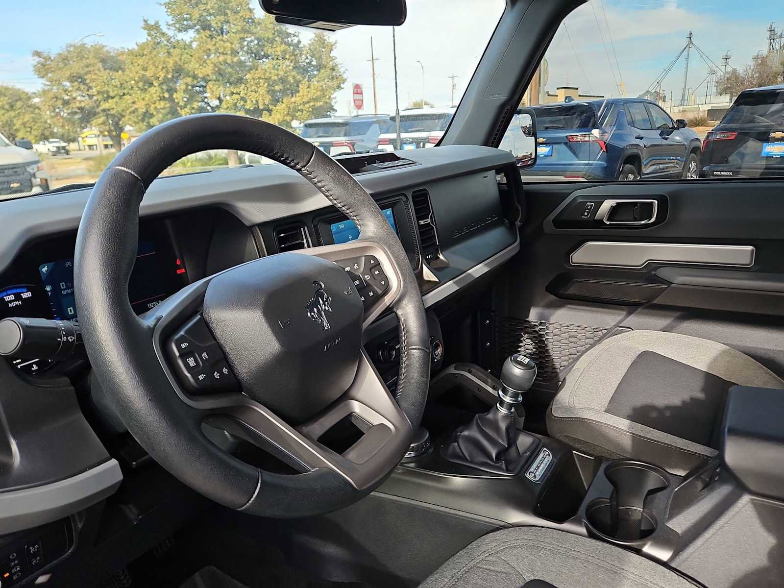 Used 2022 Ford Bronco Big Bend image 10