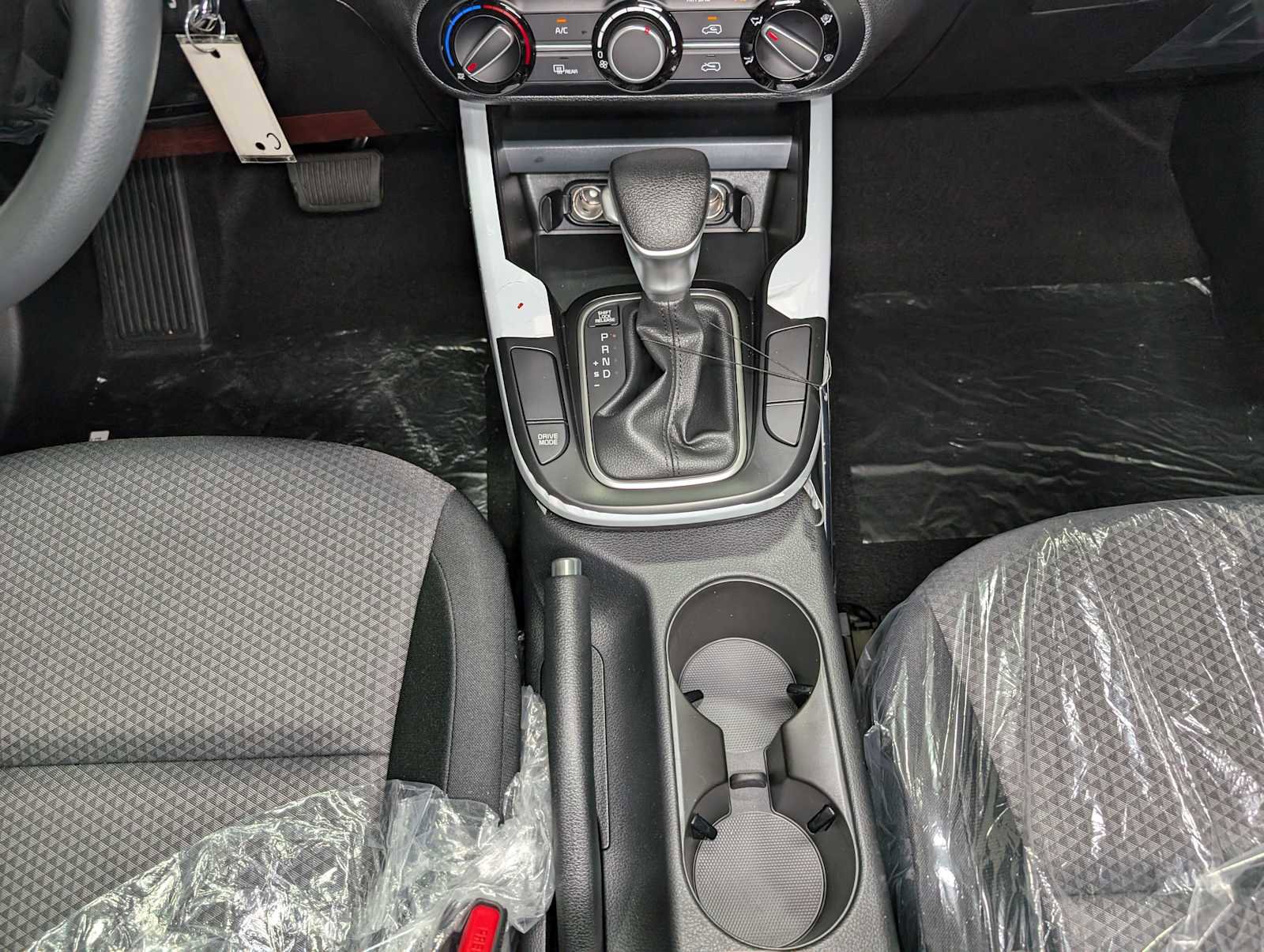 New 2025 Kia Soul LX image 14