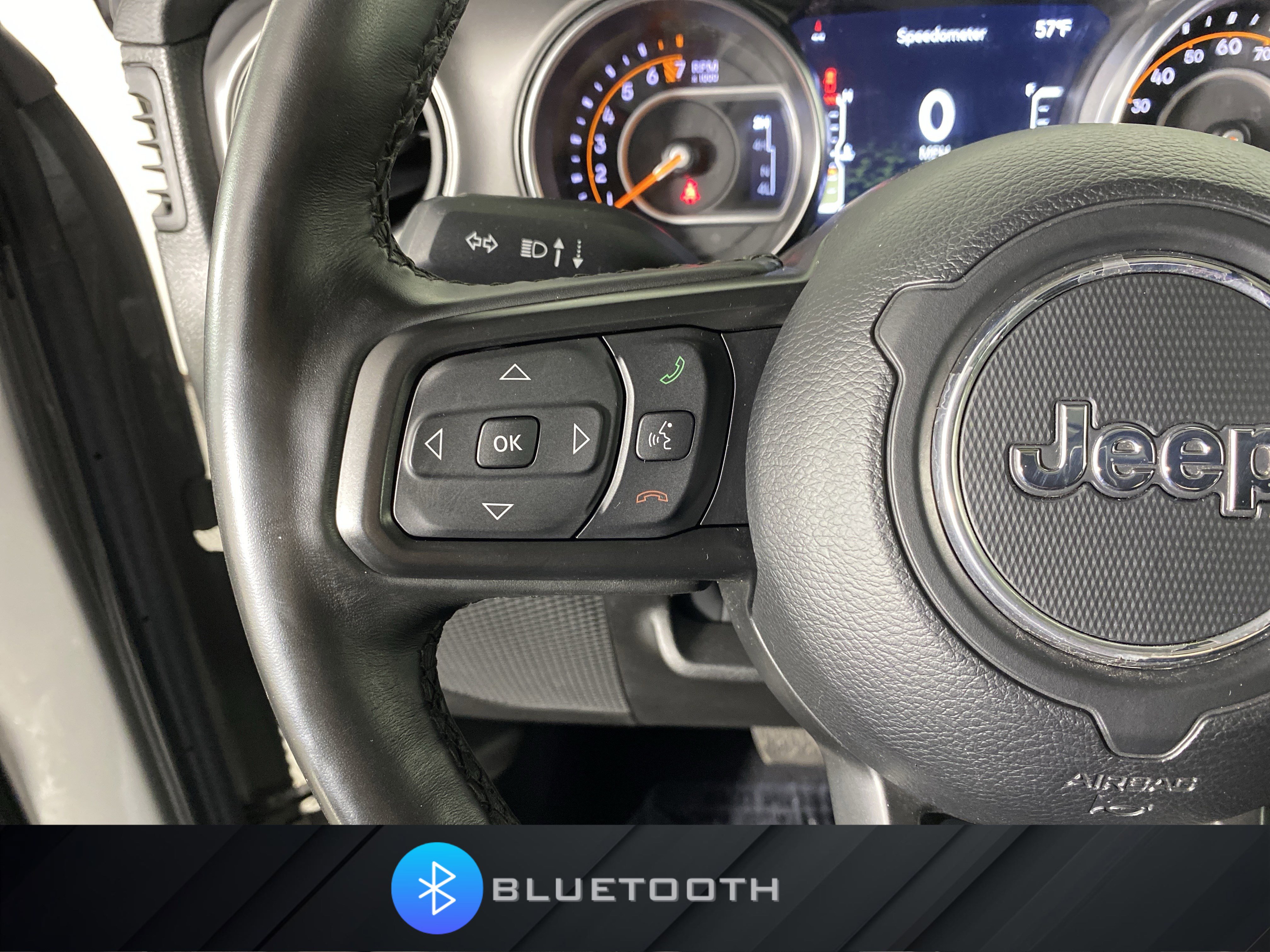 Used 2022 Jeep Gladiator Willys AWD/4WD image 22