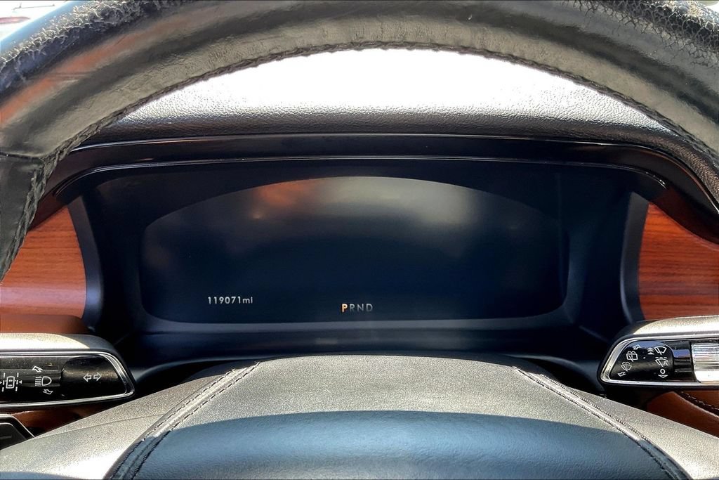 Used 2020 Lincoln Aviator Reserve w/ Elements Package Plus AWD/4WD image 13