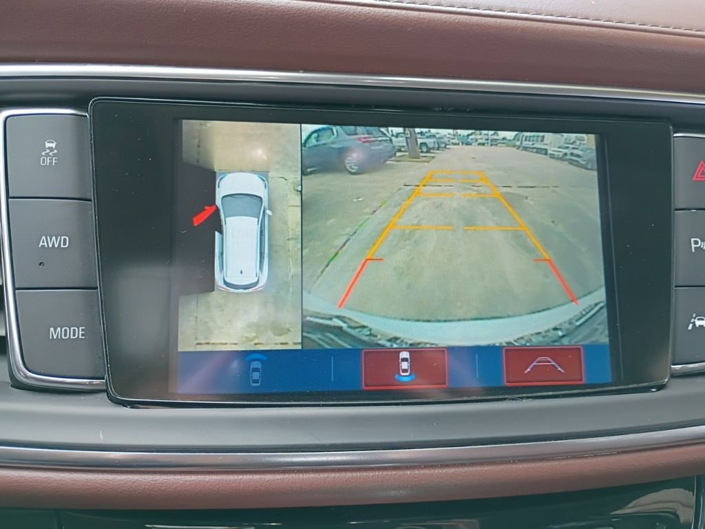 Used 2019 Buick Enclave Avenir w/ Avenir Technology Package image 27