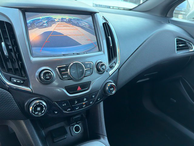 Used 2016 Chevrolet Cruze LT w/ Sun And Sound Package FWD image 18