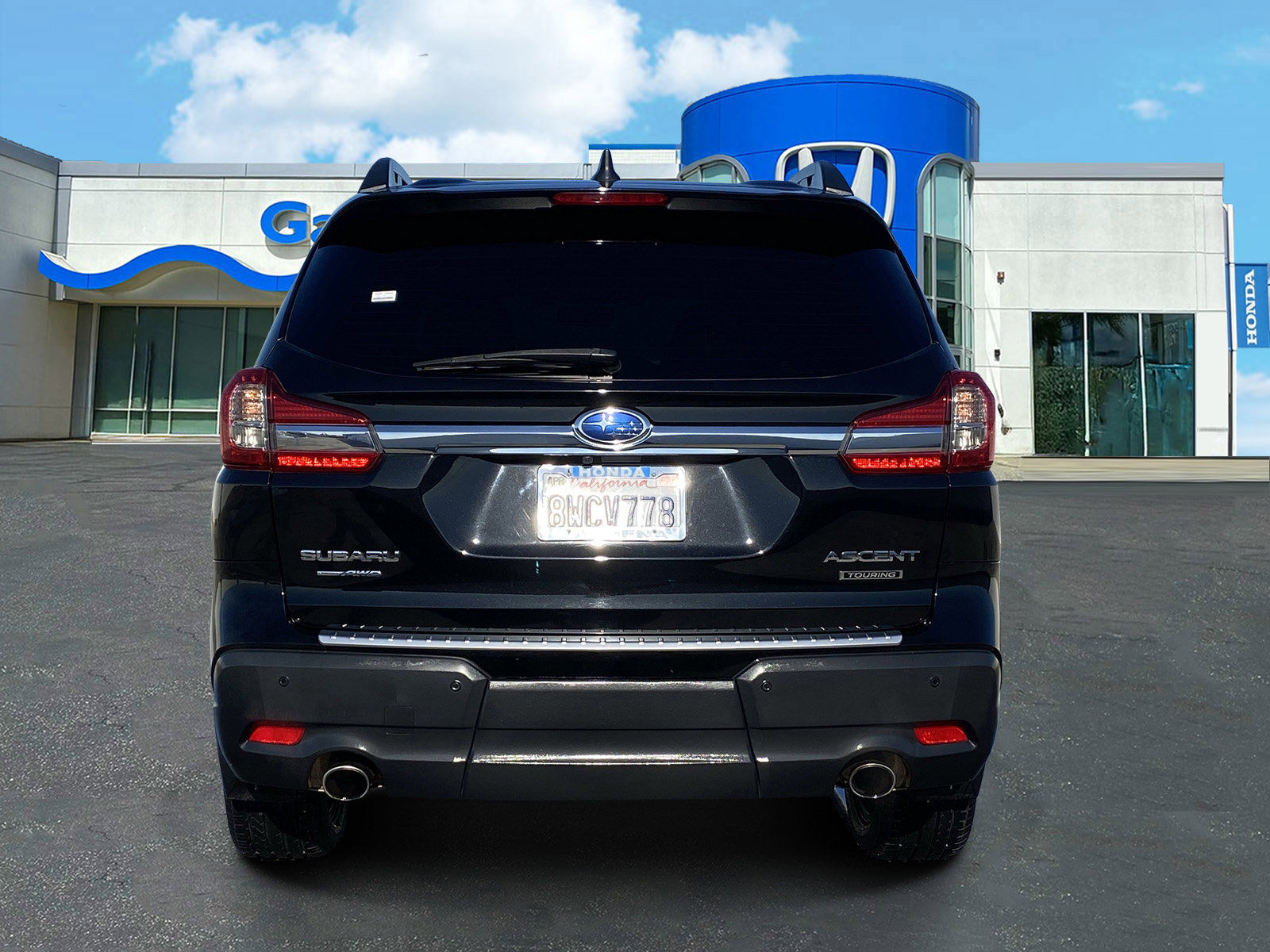 Used 2020 Subaru Ascent Touring image 5