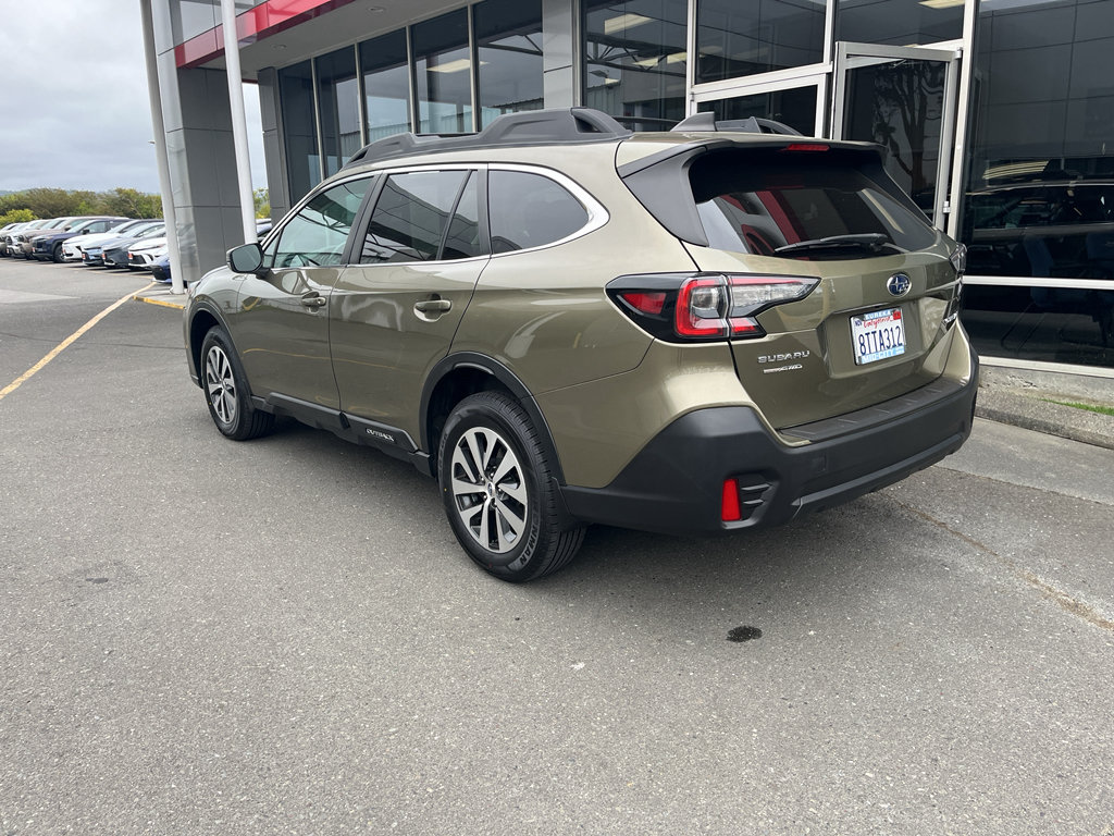 Used 2021 Subaru Outback Premium AWD/4WD image 17