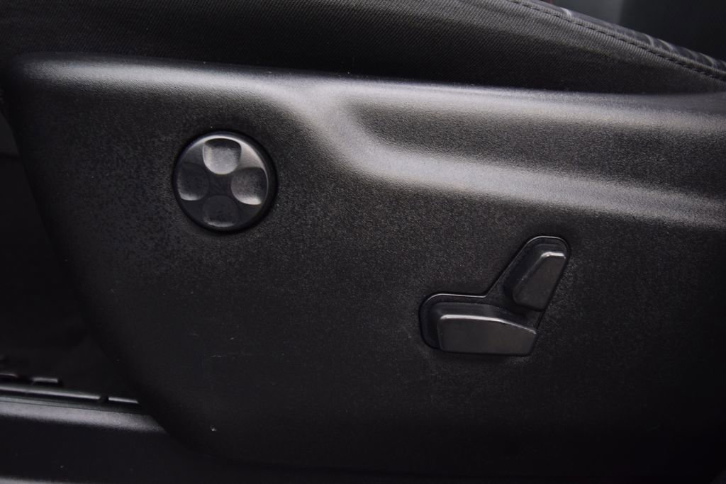 Certified 2023 Dodge Durango R/T image 30