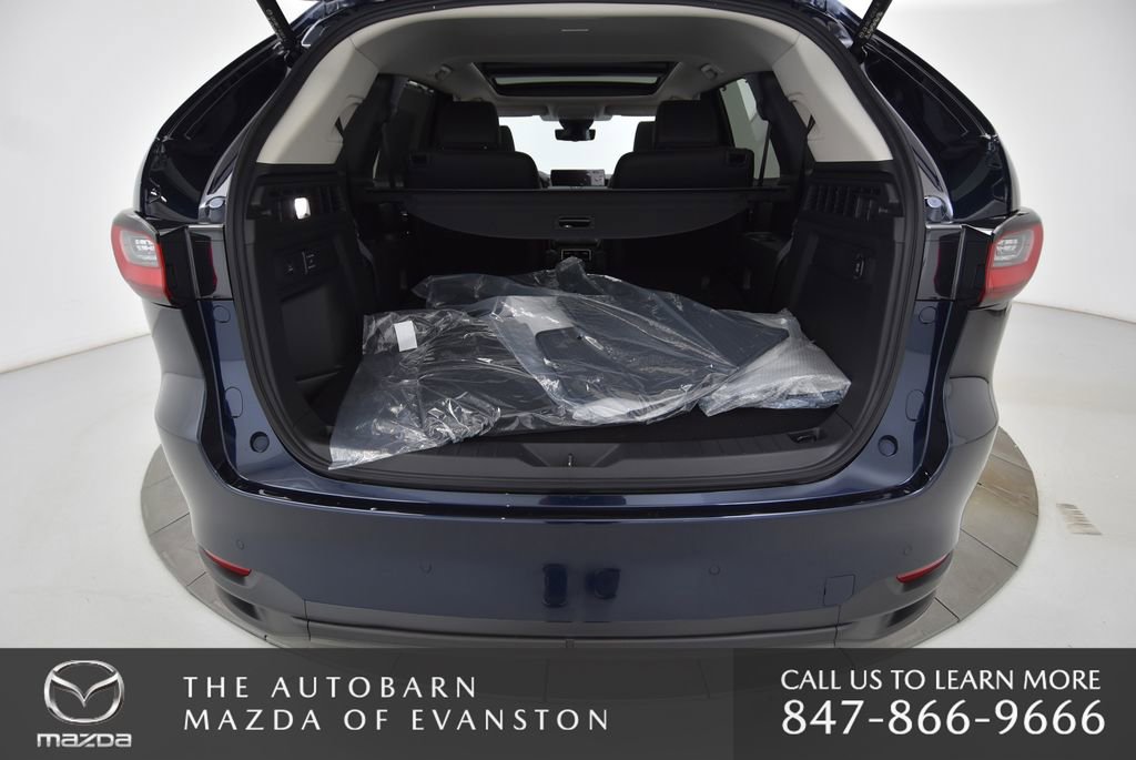 Certified 2025 MAZDA CX-90 Plug-In Hybrid w/Premium Sport image 33