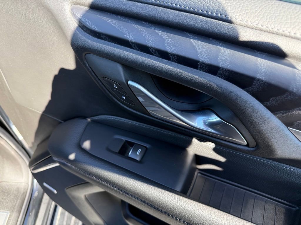 Used 2024 GMC Yukon XL Denali w/ Advanced Technology Package image 45