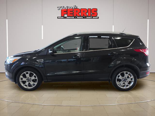 Used 2015 Ford Escape Titanium w/ Equipment Group 301A AWD/4WD image 2