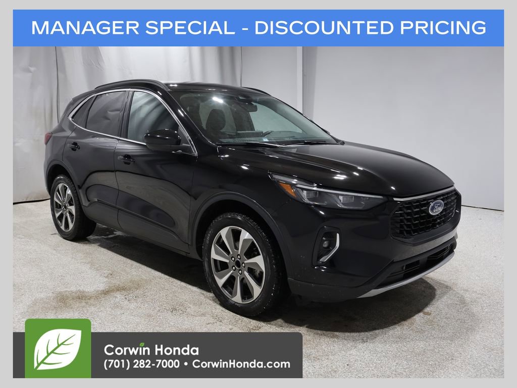 Used 2023 Ford Escape Platinum