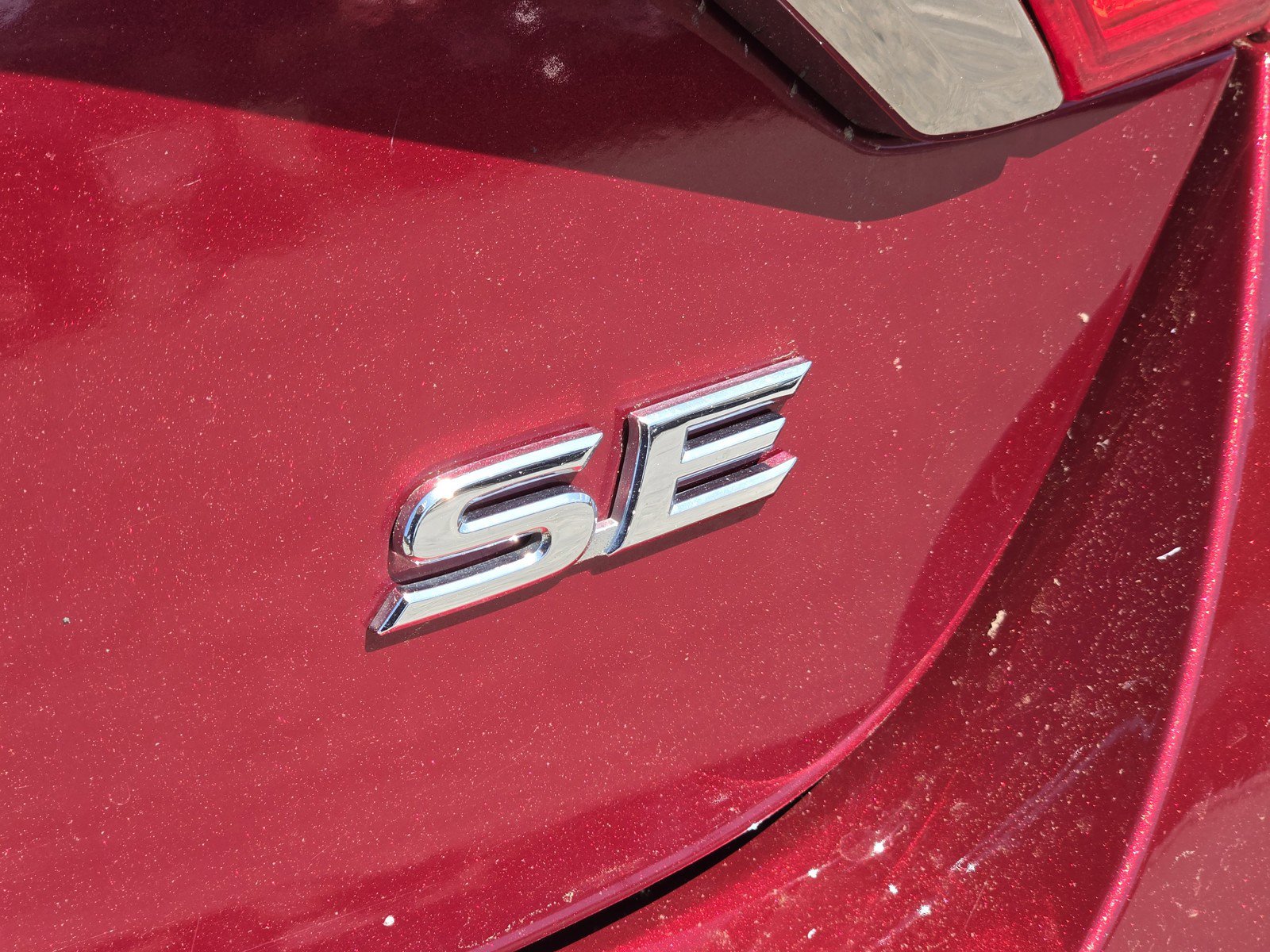 Used 2016 Toyota Camry SE image 8