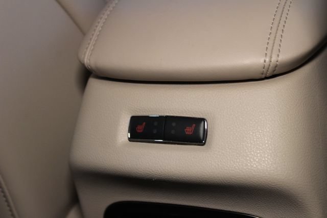 Used 2019 Lincoln MKC Select w/ Select Plus Package AWD/4WD image 16