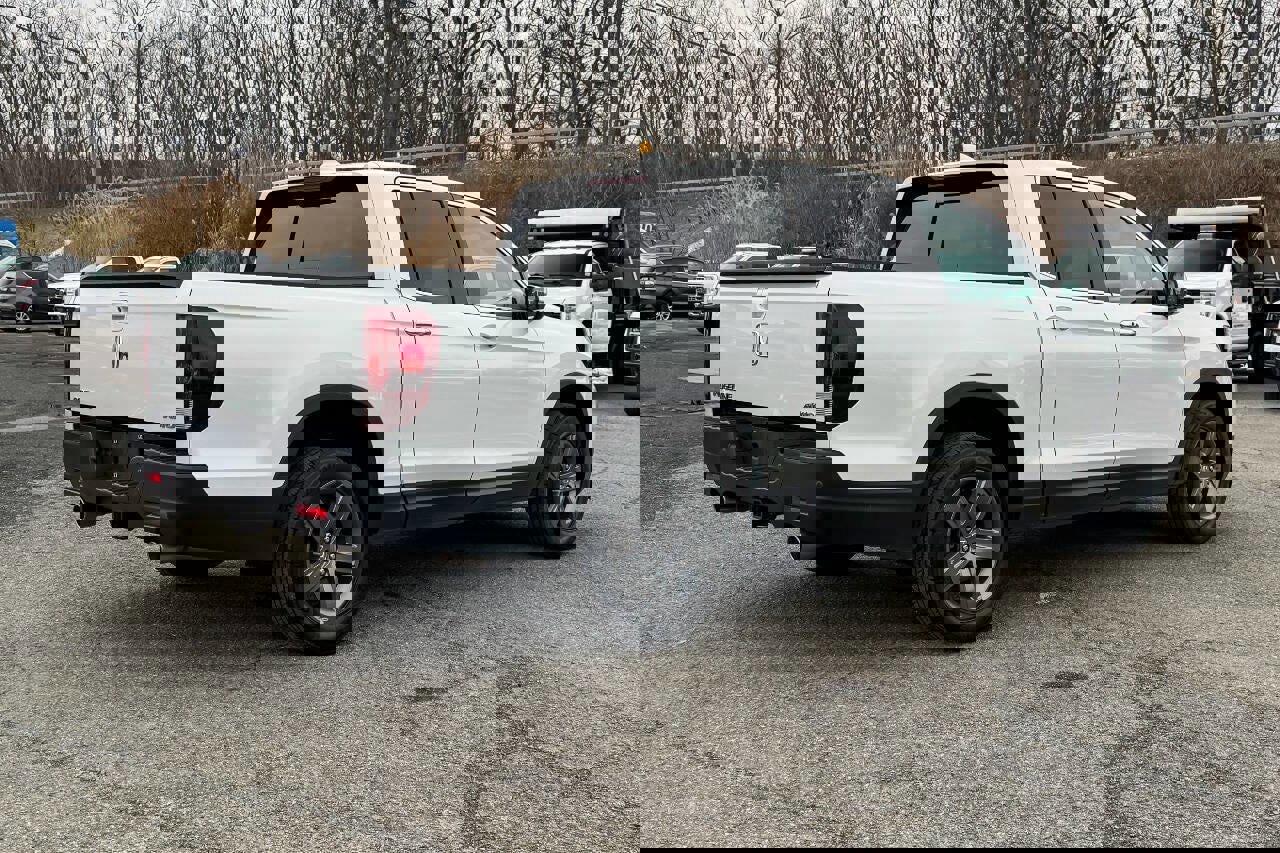 Used 2022 Honda Ridgeline RTL-E image 3