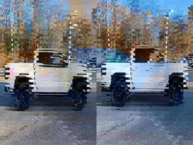 New 2026 GMC Canyon Elevation w/ Convenience Package image 2