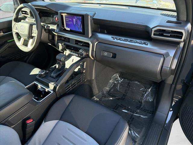 Certified 2025 Toyota Tacoma TRD Sport AWD/4WD image 23
