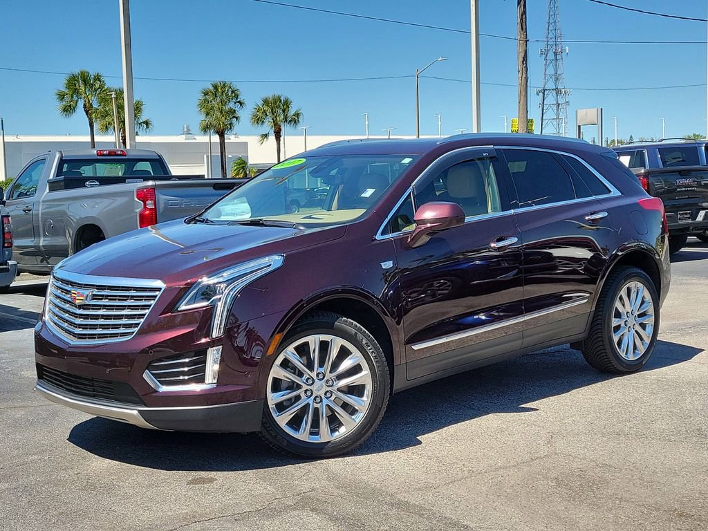 Used 2017 Cadillac XT5 Platinum w/ Driver Assist Package image 1
