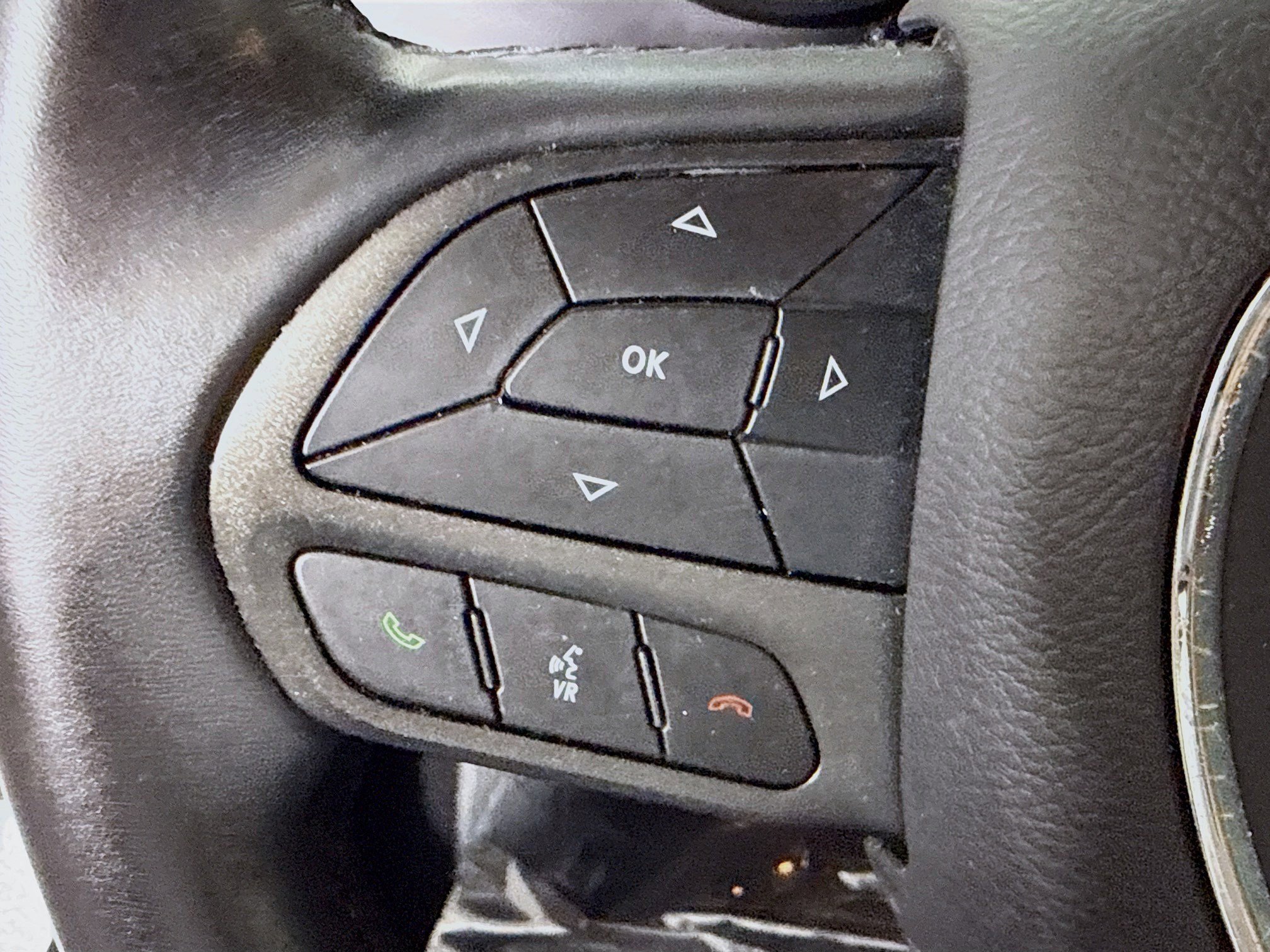 Used 2023 Dodge Charger GT image 14