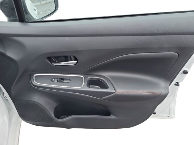 New 2025 Nissan Versa SR w/ Trunk Package image 25