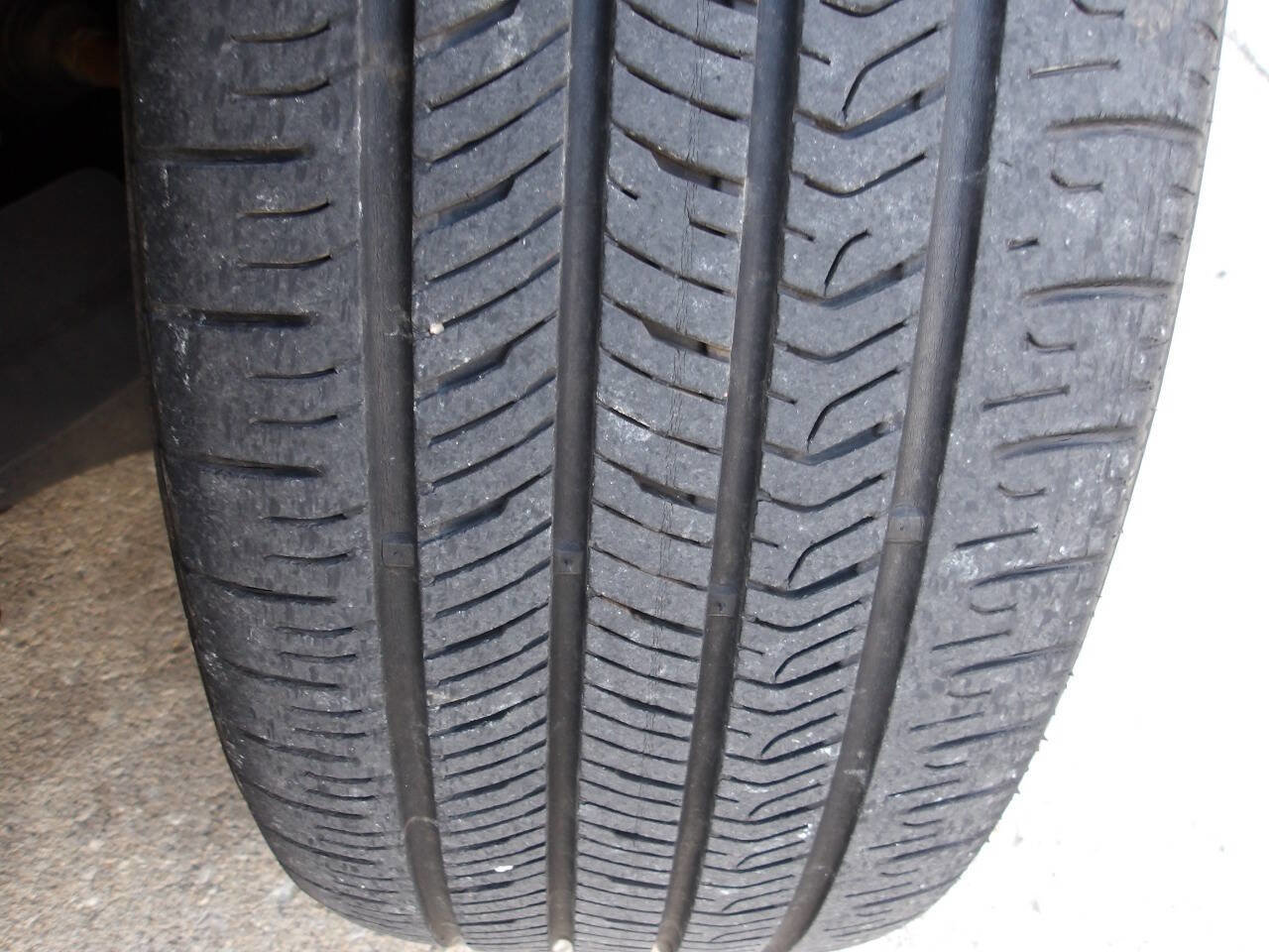 Used 2015 Ford Focus SE w/ SE Sport Package image 40