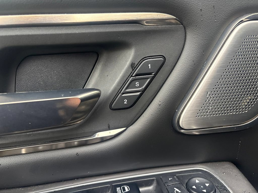 Used 2019 RAM 1500 Limited AWD/4WD image 10